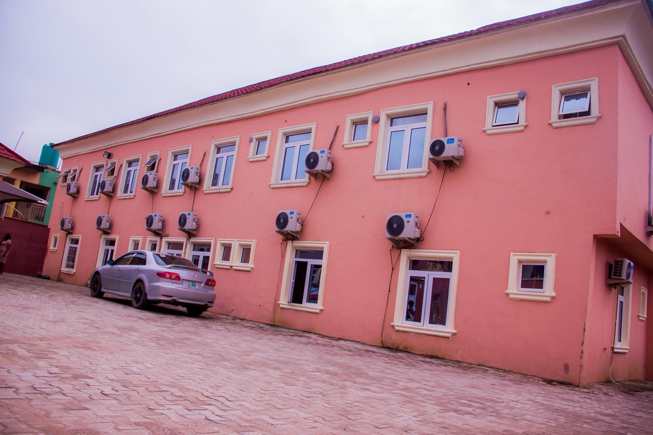 Glasshouse Hotel And Suites Egba Eksteriør bilde